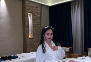 少妇金手指私密推油按摩,少妇金手指的神奇按摩艺术